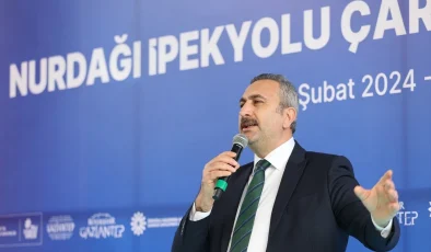 Bakan Kacır: Deprem Bölgesindeki Vatandaşları Yalnız Bırakmayacağız