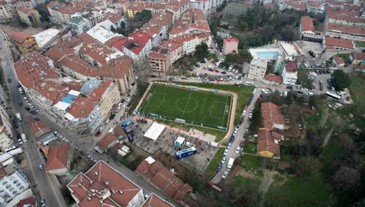 Yıldırım Belediyesi, Balabanbey Kalesi’nde Futbol Sahası Açtı